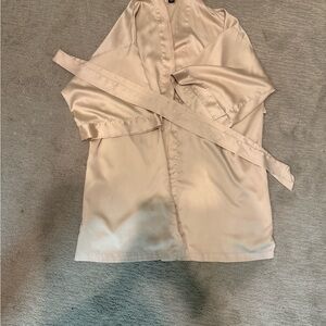 Victorias Secret Elegant Cream Satin Robe
